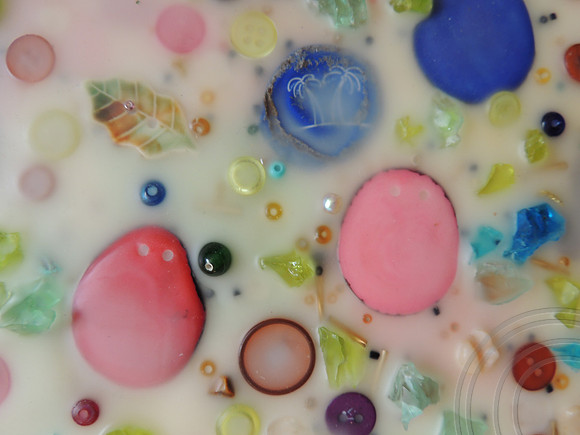 Buttons and Bones detail